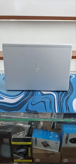 New Laptop HP EliteBook 840 G5 16GB Intel Core i7 SSD 512GB