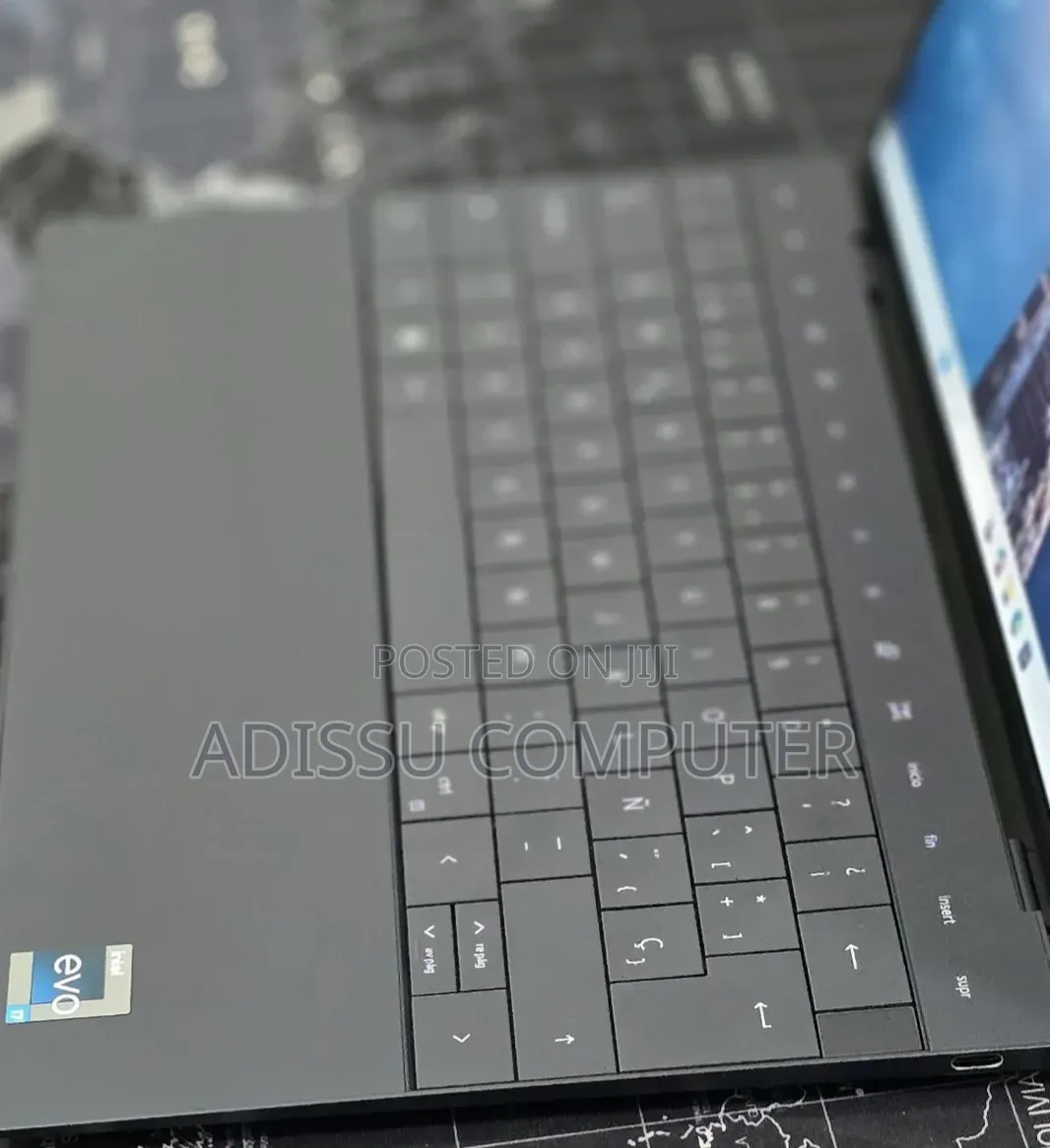 New Laptop Dell XPS 13 16GB Intel Core i7 SSD 512GB