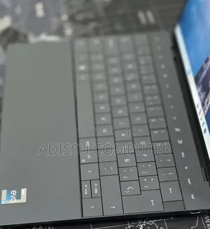 New Laptop Dell XPS 13 16GB Intel Core i7 SSD 512GB