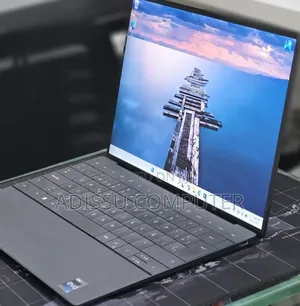 New Laptop Dell XPS 13 16GB Intel Core i7 SSD 512GB