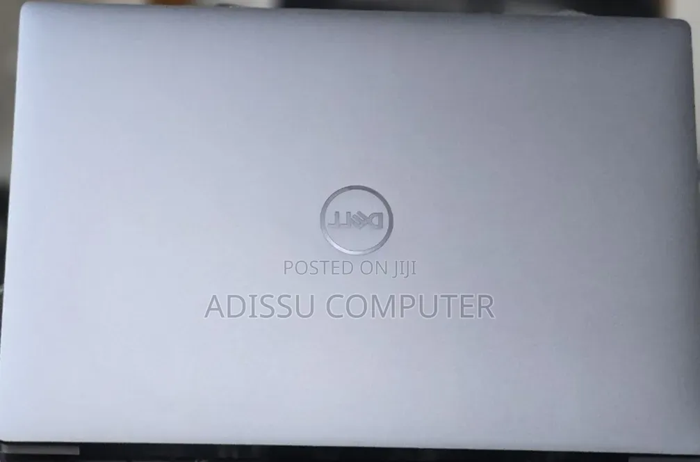 New Laptop Dell XPS 13 16GB Intel Core i7 SSD 512GB