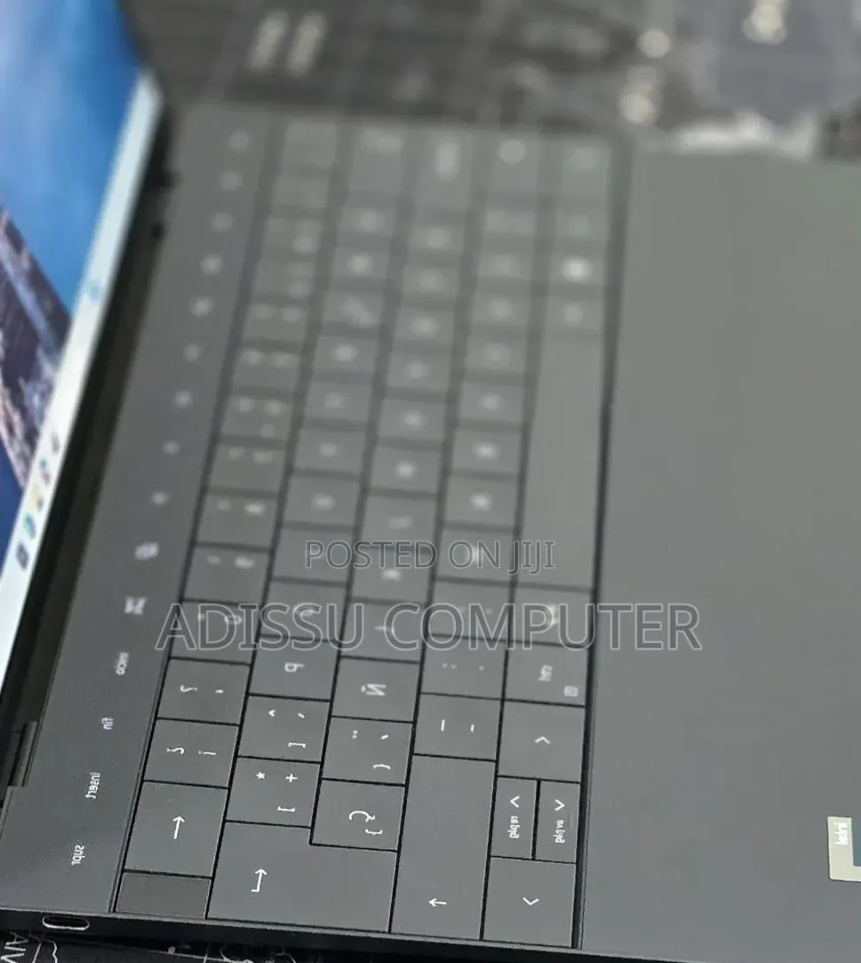 New Laptop Dell XPS 13 16GB Intel Core i7 SSD 512GB