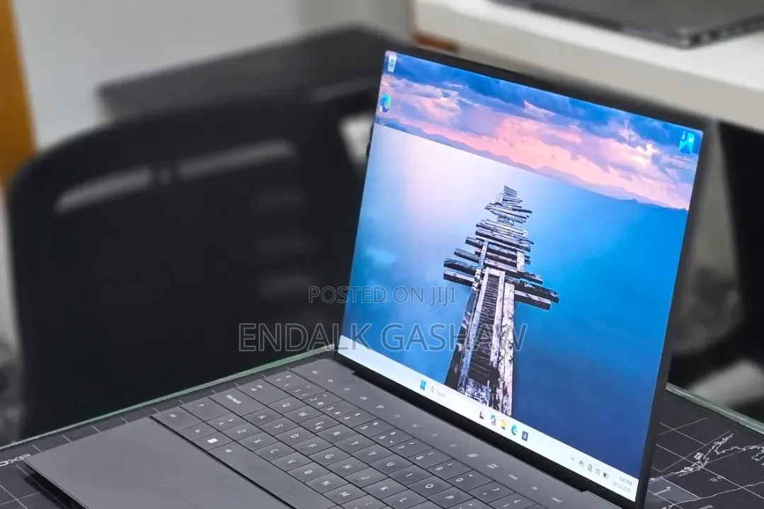 New Laptop Dell XPS 13 16GB Intel Core i7 SSD 512GB