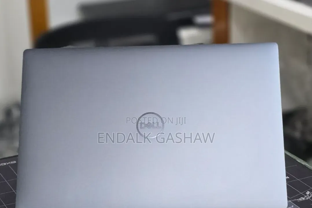 New Laptop Dell XPS 13 16GB Intel Core i7 SSD 512GB