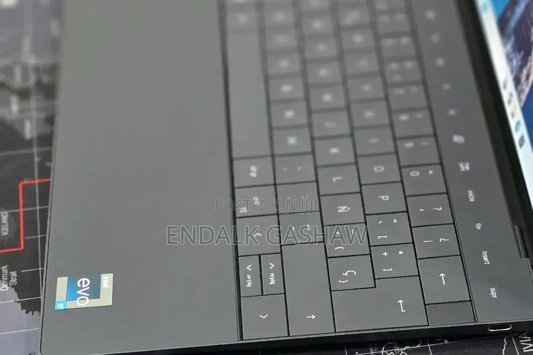 New Laptop Dell XPS 13 16GB Intel Core i7 SSD 512GB