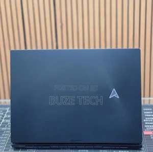 New Laptop Asus 32GB Intel Core i9 SSD 1T