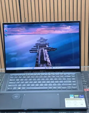 New Laptop Asus 32GB Intel Core i9 SSD 1T