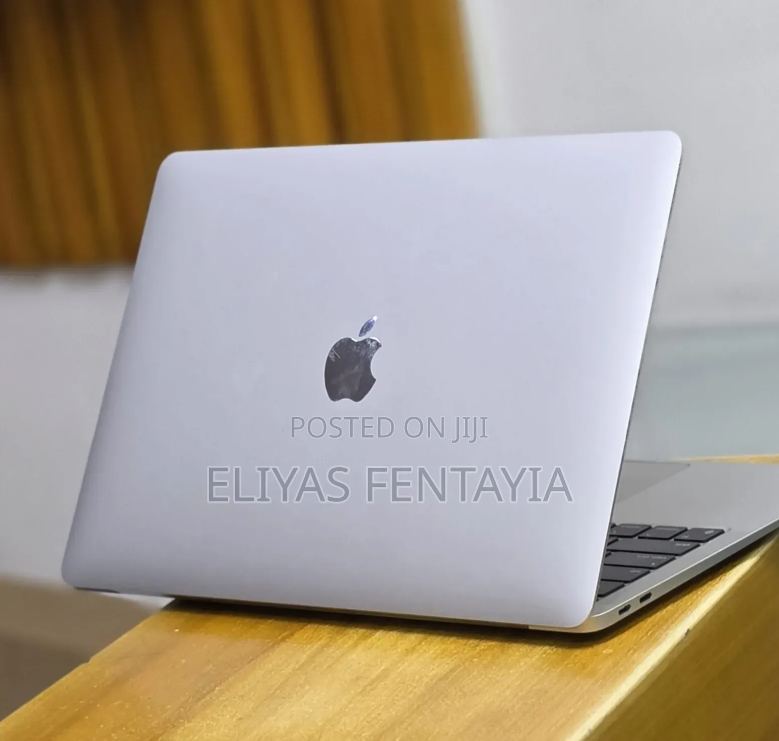 New Laptop Apple MacBook Air 2020 M1 8GB SSD 256GB