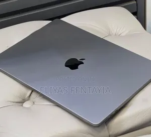 New Laptop Apple MacBook Air 2022 M2 8GB Intel Core i5 SSD 256GB