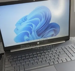 New Laptop HP Stream Notebook 16GB Intel Core i5 SSD 512GB