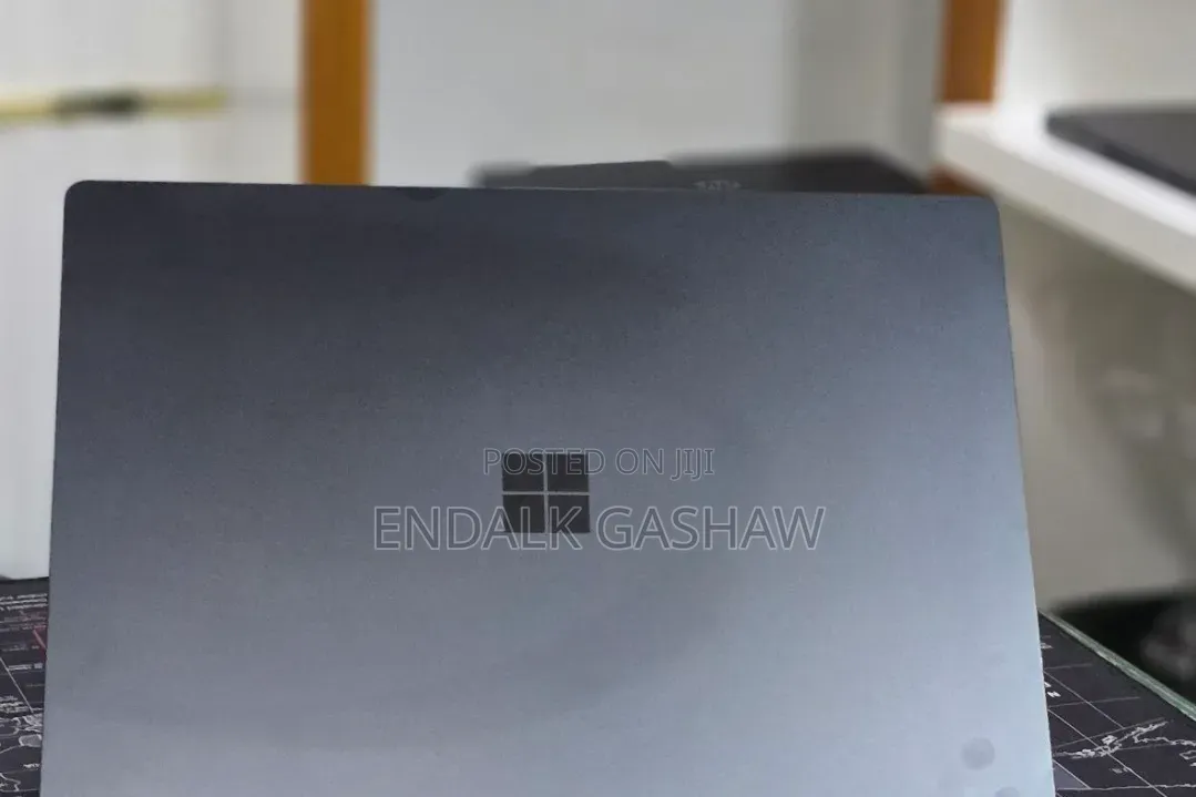 New Laptop Microsoft Surface Laptop 3 32GB Intel Core i7 SSD 1T