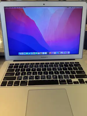 Laptop Apple MacBook 2017 8GB Intel Core i5 SSD 128GB