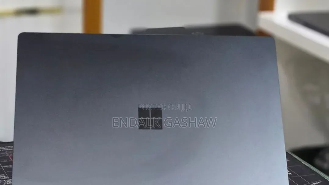 New Laptop Microsoft Surface Laptop 3 32GB Intel Core i7 SSD 1T