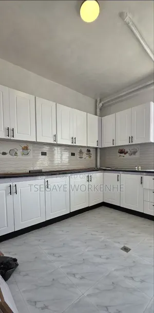 Furnished 3bdrm Apartment in Lideta for sale