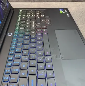 New Laptop Lenovo Legion Pro 7 32GB Intel Core Ultra 9 SSD 2T