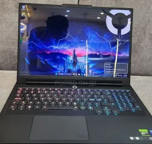 New Laptop Lenovo Legion Pro 7 32GB Intel Core Ultra 9 SSD 2T