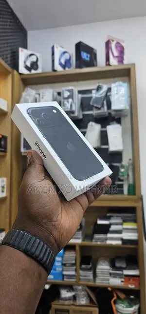 New Apple iPhone 18 Pro 256 GB Black