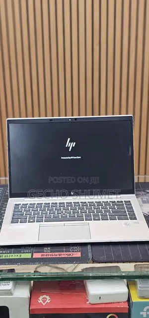 New Laptop HP EliteBook 840 G7 16GB Intel Core i5 SSD 512GB