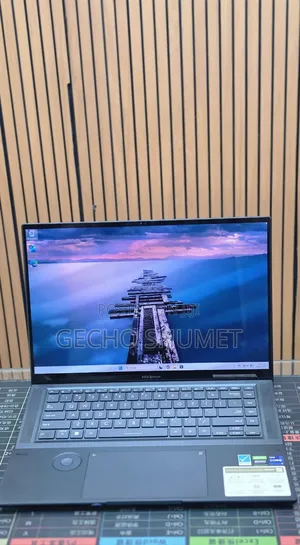 New Laptop Asus 32GB Intel Core i9 SSD 1T
