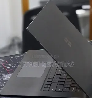 New Laptop Microsoft Surface Laptop 3 32GB Intel Core i7 SSD 512GB