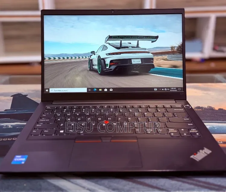 New Laptop Lenovo ThinkPad T490s 8GB Intel Core i5 SSD 256GB