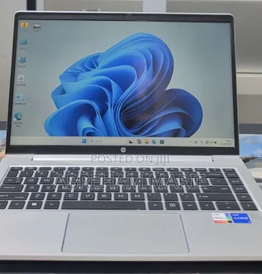 New Laptop HP EliteBook 640 G10 16GB Intel Core i7 SSD 1T