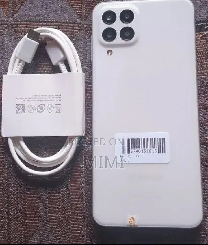New Samsung Galaxy M33 5G 128 GB White