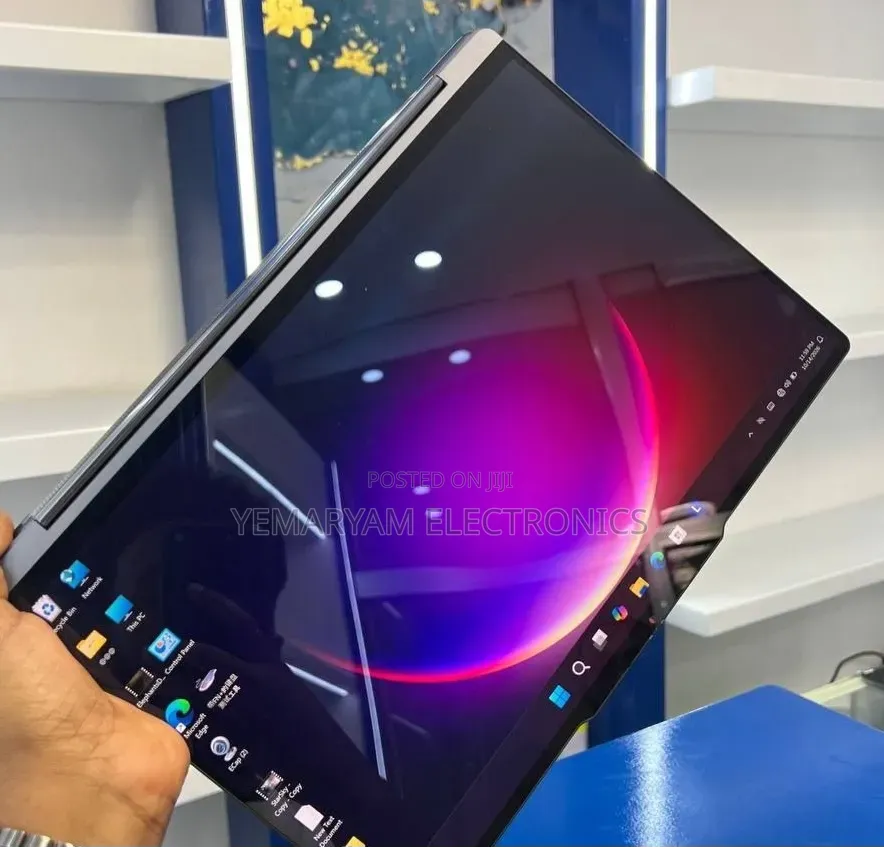 New Laptop Lenovo Yoga 9 16GB Intel Core Ultra 7 SSD 1T