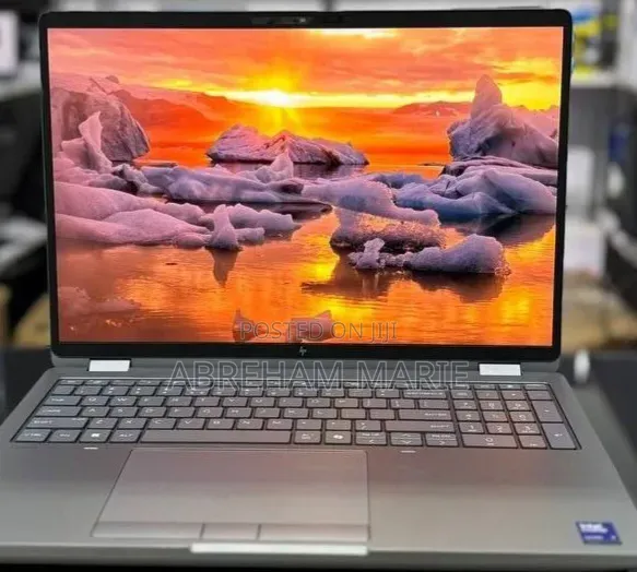 New Laptop HP Zbook Fury 15 G7 32GB Intel Core Ultra 7 SSD 1T