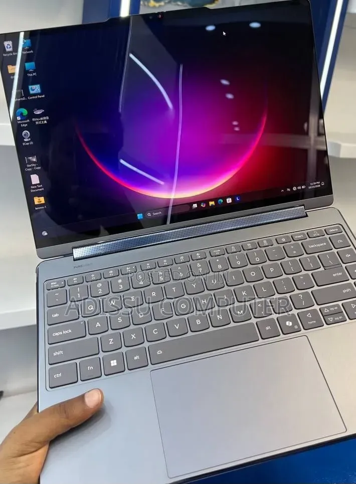 New Laptop Lenovo Yoga 9 16GB Intel Core Ultra 7 SSD 1T