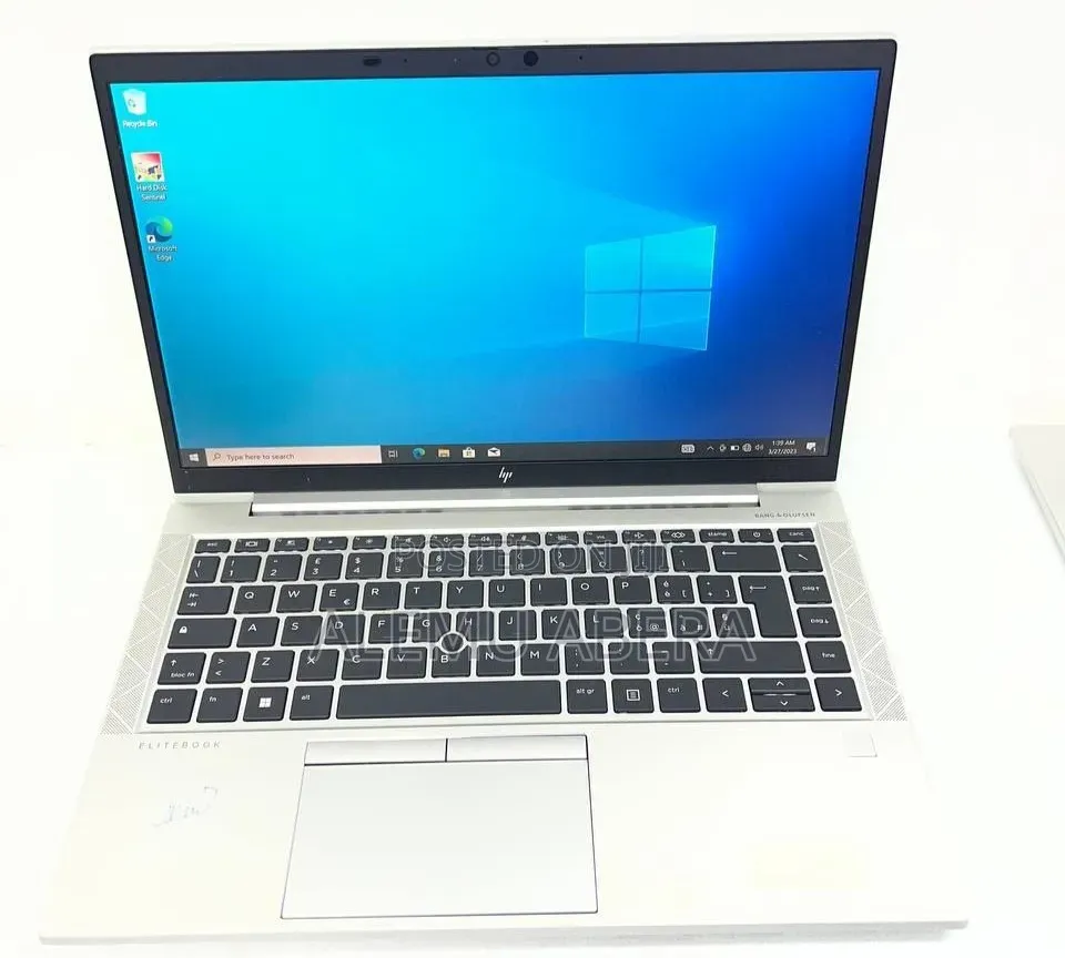 New Laptop HP EliteBook 845 G8 16GB AMD Ryzen 5 SSD 512GB