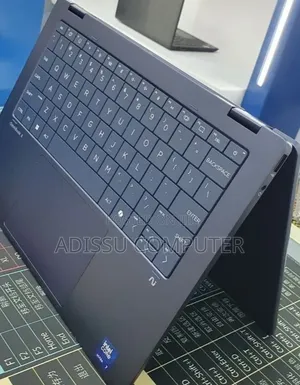 New Laptop HP OmniBook 5 14" 16GB Intel Core Ultra 7 SSD 1T