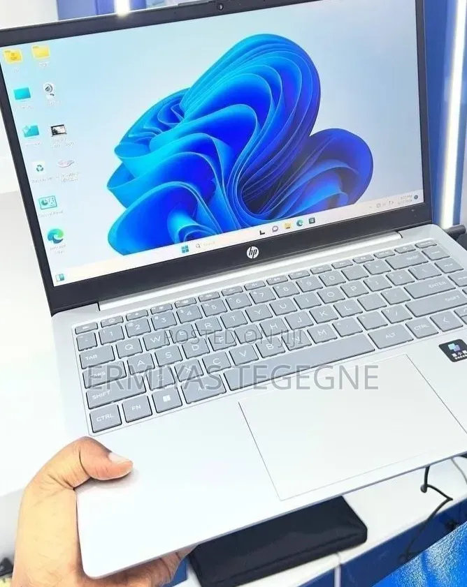 New Laptop HP Stream Notebook 16GB Intel Core i5 SSD 512GB