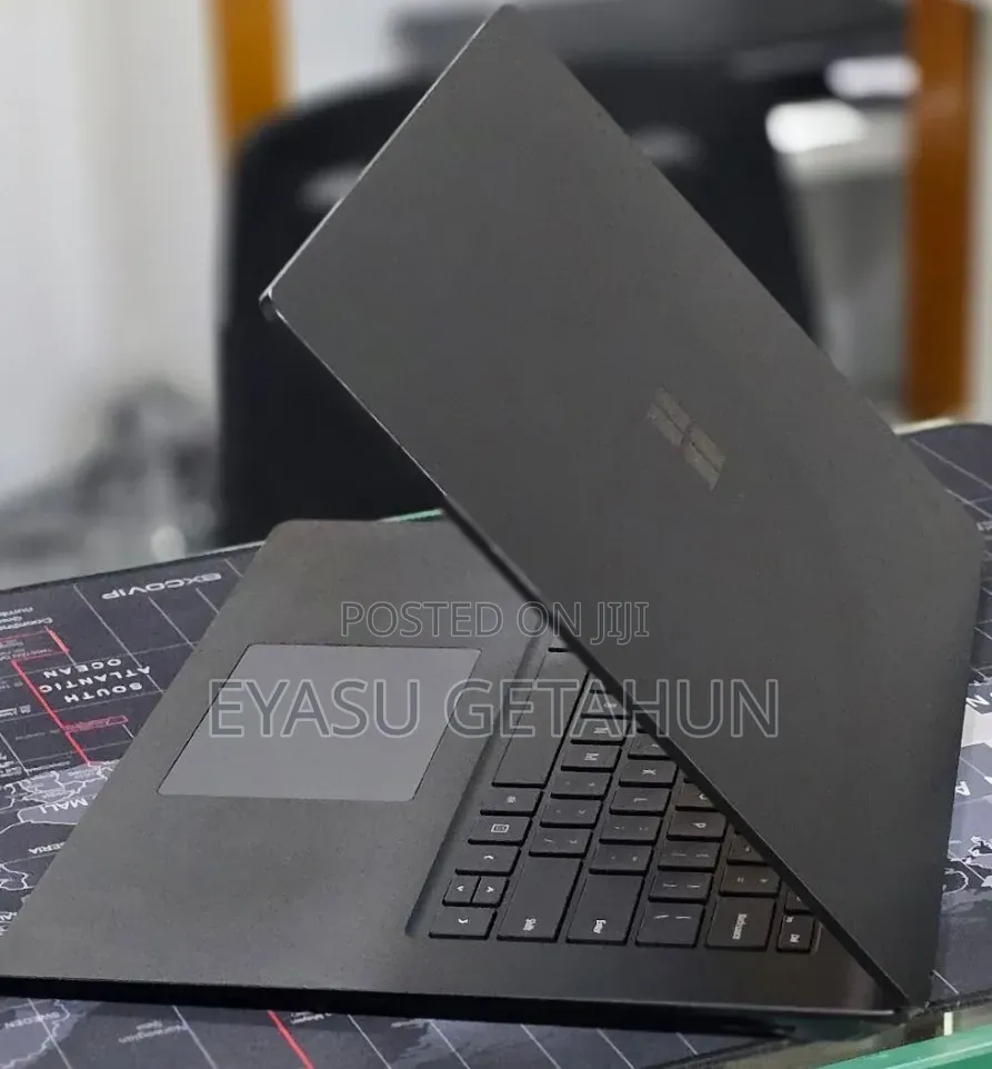 New Laptop Microsoft Surface Laptop 3 32GB Intel Core i7 SSD 1T