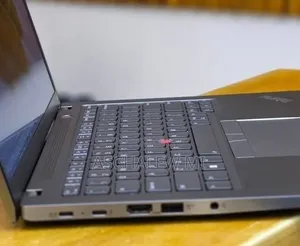 New Laptop Lenovo ThinkPad T14 16GB Intel Core i7 SSD 512GB