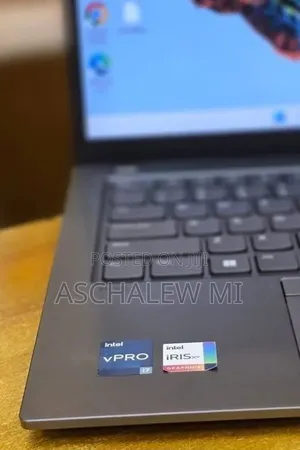 New Laptop Lenovo ThinkPad T14 16GB Intel Core i7 SSD 512GB