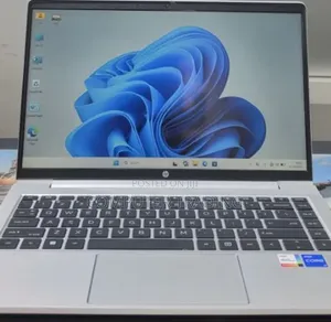 New Laptop HP EliteBook 640 G10 16GB Intel Core i7 SSD 1T