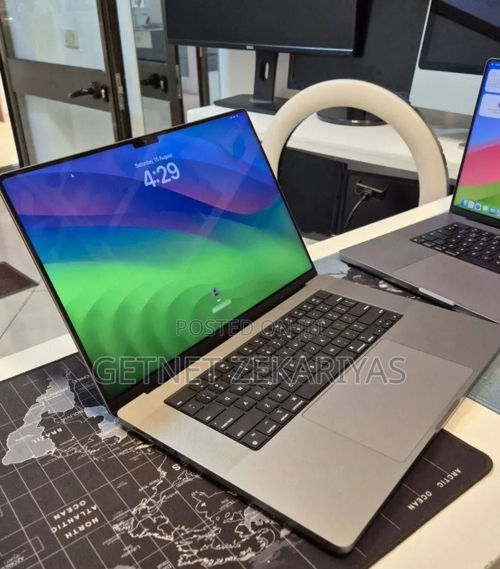 New Laptop Apple MacBook Pro 2021 M1 32GB Apple M1 SSD 512GB