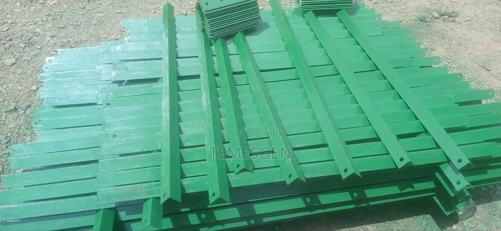 Construction Gong Lift