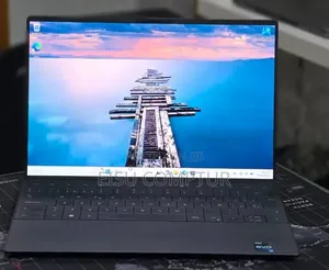 New Laptop Dell XPS 13 16GB Intel Core i7 SSD 512GB