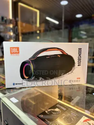 Boombox 4 JBL