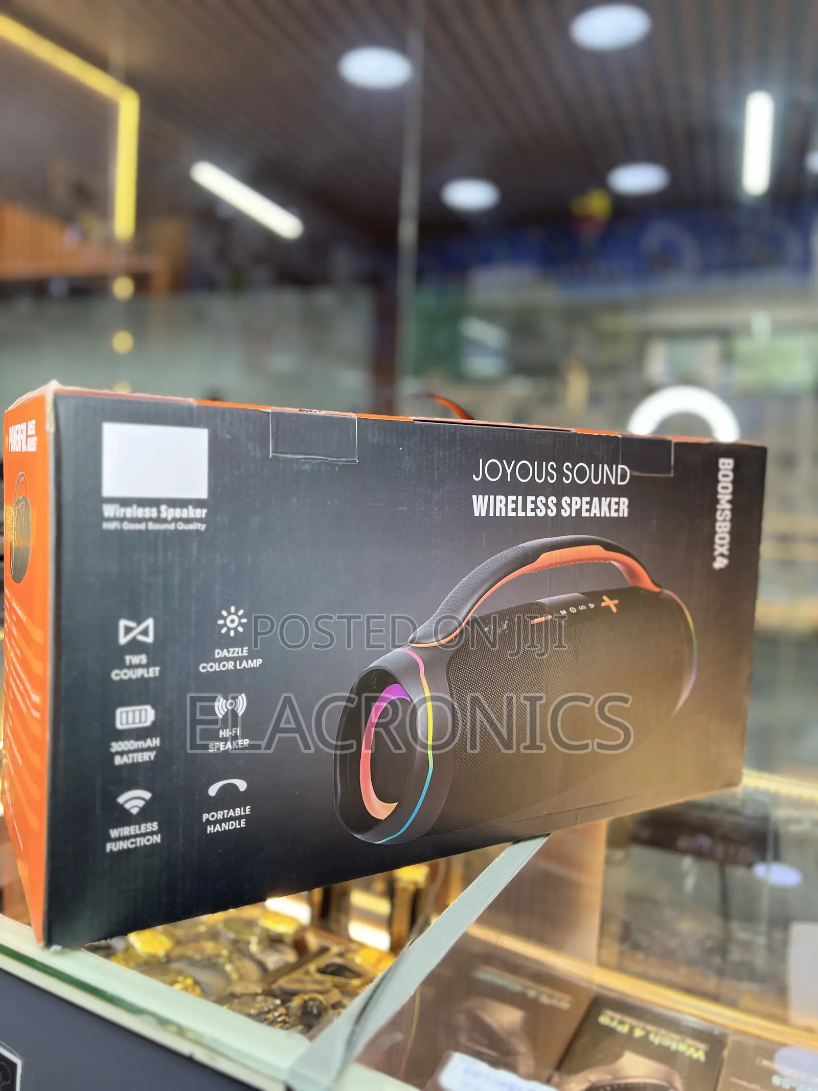 Boombox 4 JBL