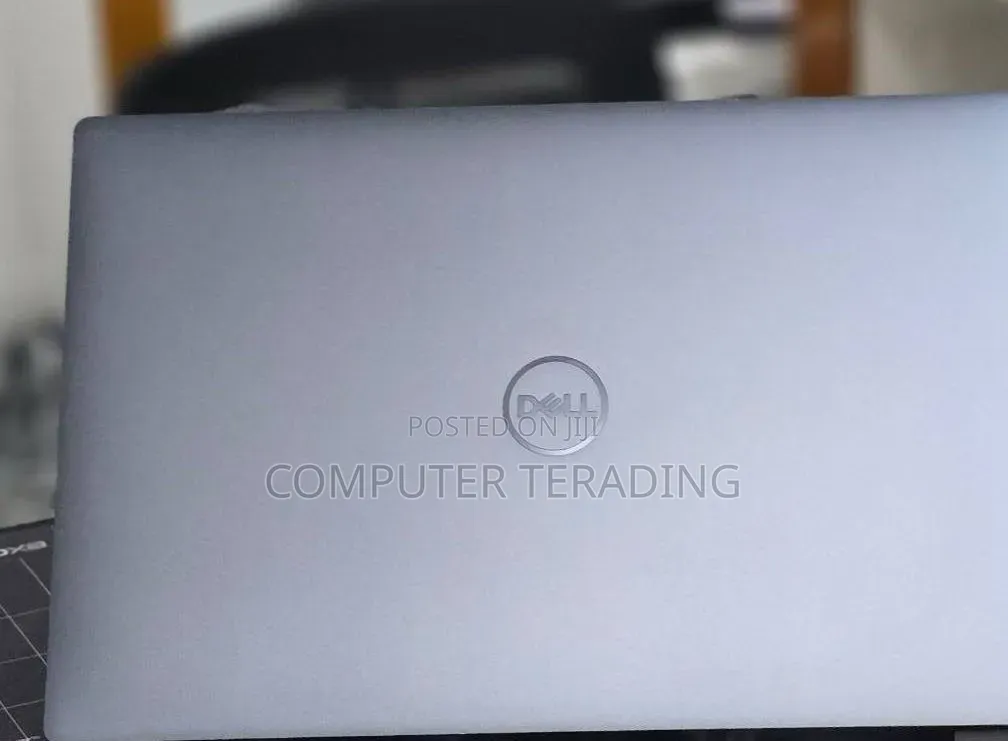 New Laptop Dell XPS 13 16GB Intel Core i7 SSD 1T