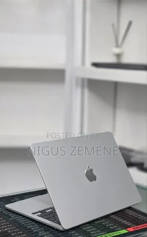 New Laptop Apple MacBook Air 2026 M5 16GB Apple M5 SSD 512GB