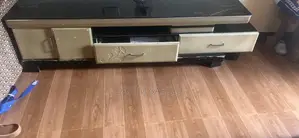 TV Stand Size 1m 60cm Extendable to 3m