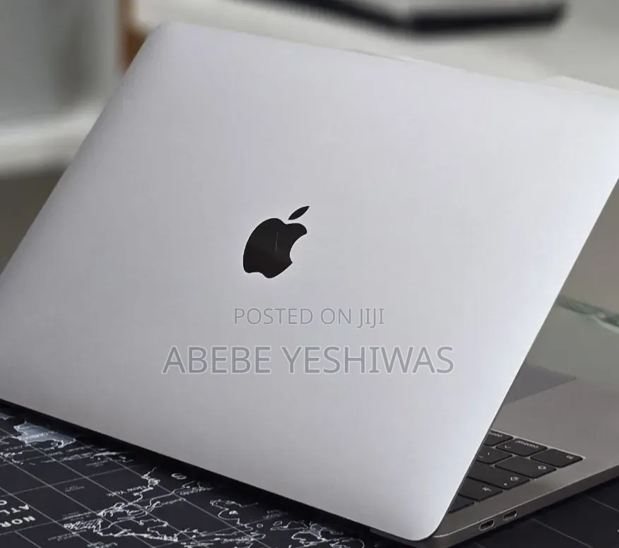 New Laptop Apple MacBook Pro 16GB Intel Core i7 SSD 1T