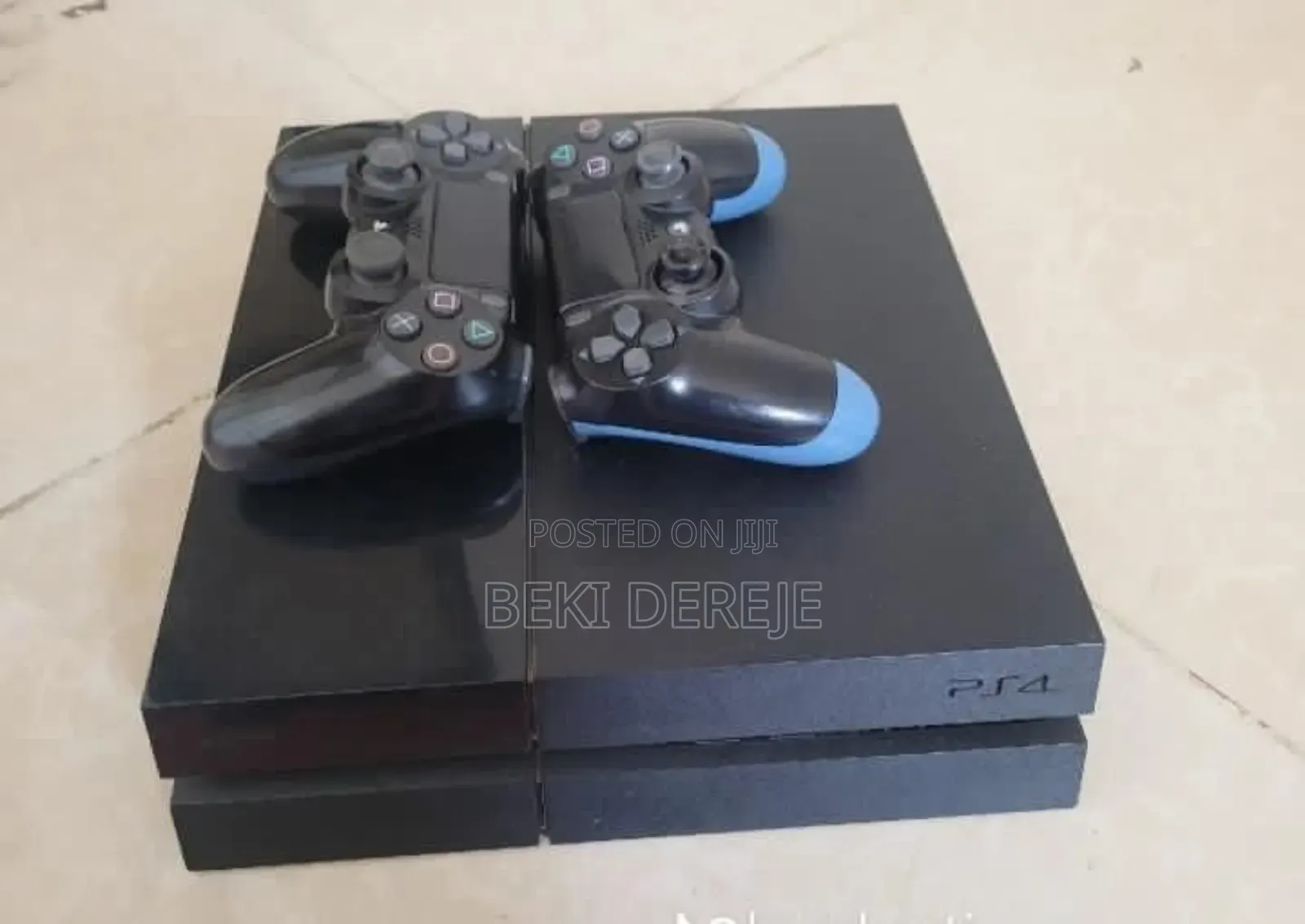 PS4 Play Station Slim With 1 Controller Joystick