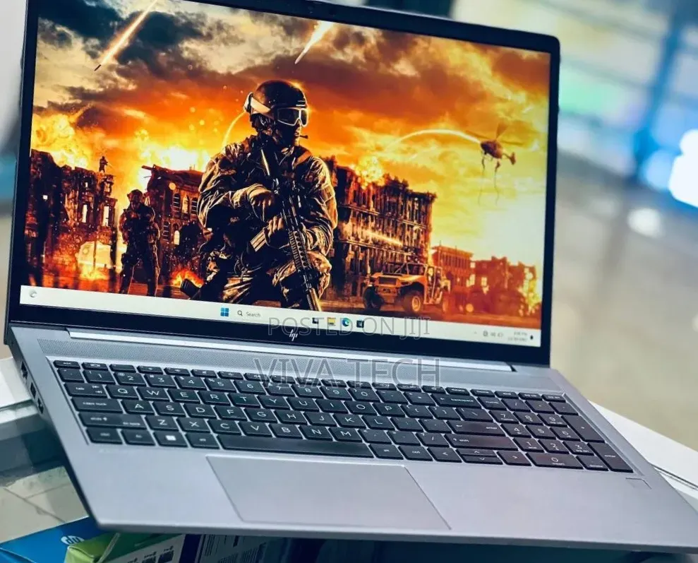 New Laptop HP ZBook Studio 16GB Intel Core i7 SSD 512GB