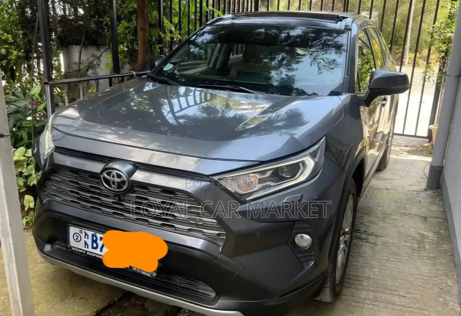 Toyota RAV4 2021 Gray