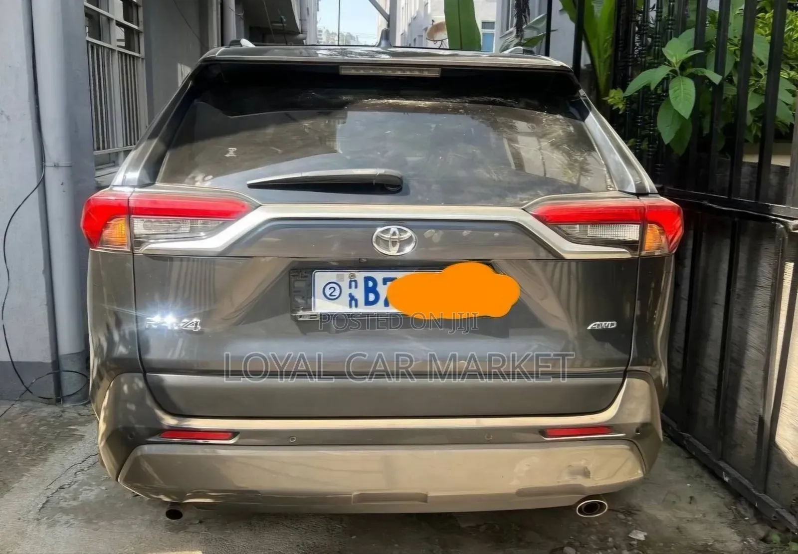 Toyota RAV4 2021 Gray